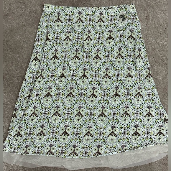 Vintage C. C. Outlaw Jersey Paisley Skirt with Green Gem Detail & Nude Mesh Hem - Picture 5 of 14